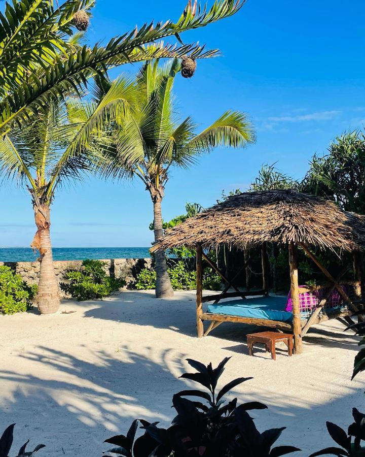 Samaki Lodge & Spa Hotel 4*