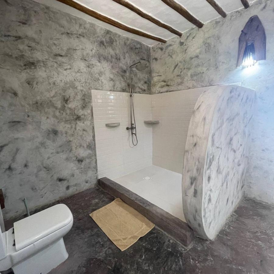 Bitcoin Zanzibar Hotel 2*