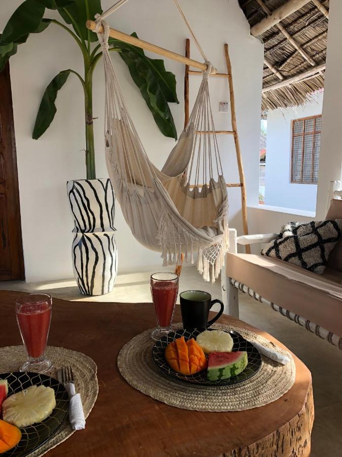 Mlango Bed & Breakfast *