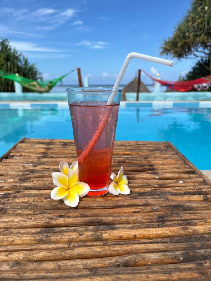Hotel Mambo Villas 4*