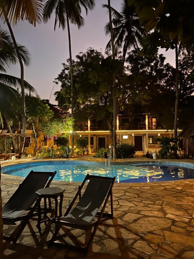Resort Stone *