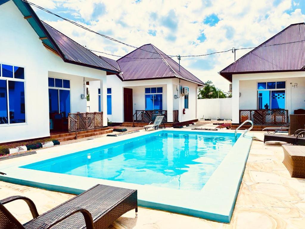 Appartement Mbuyu Uvi *