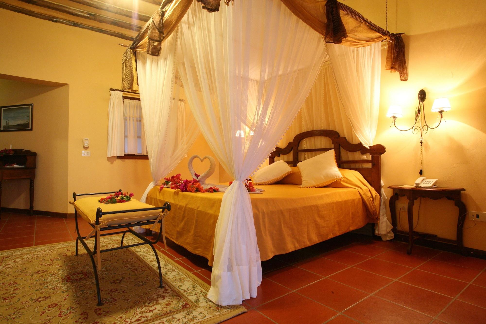 Hotel Karafuu