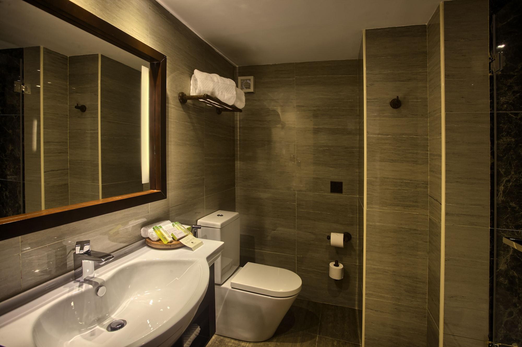 Hotel Doubletree By Hilton - Stone Town 4*