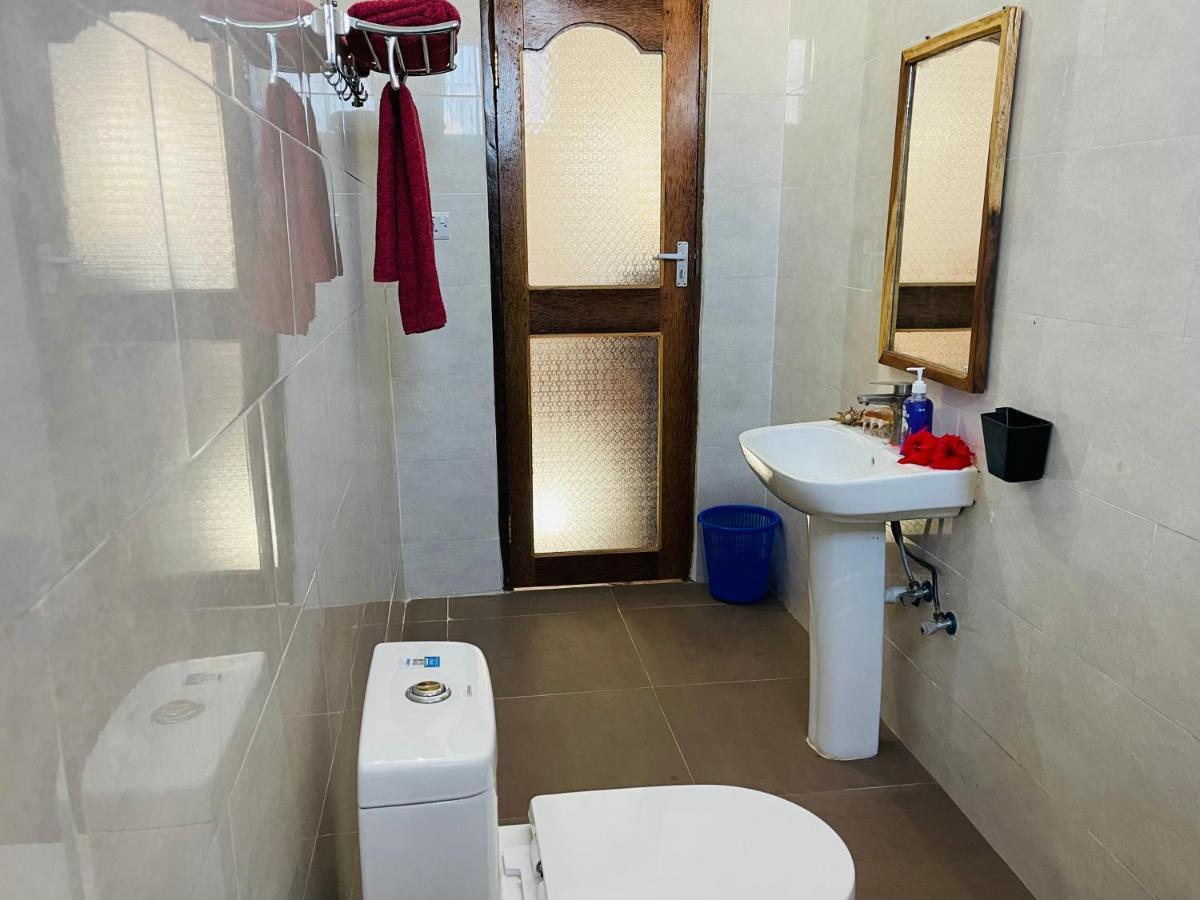 Happy House Guest house *