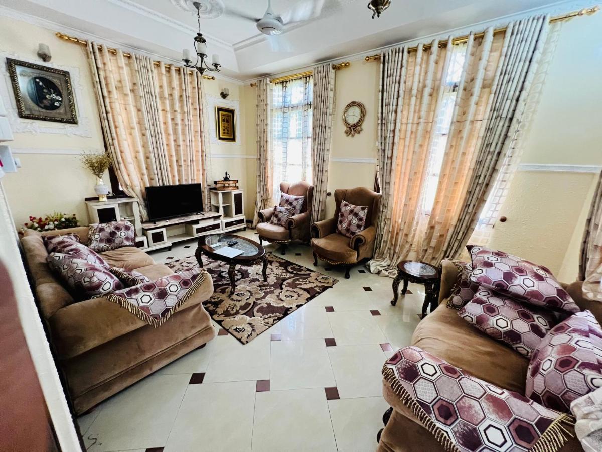 Townhouse Chukwani