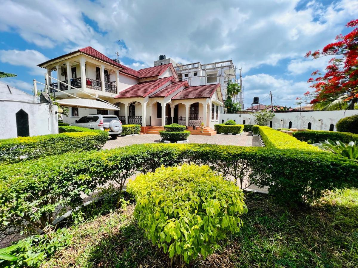 Townhouse Chukwani