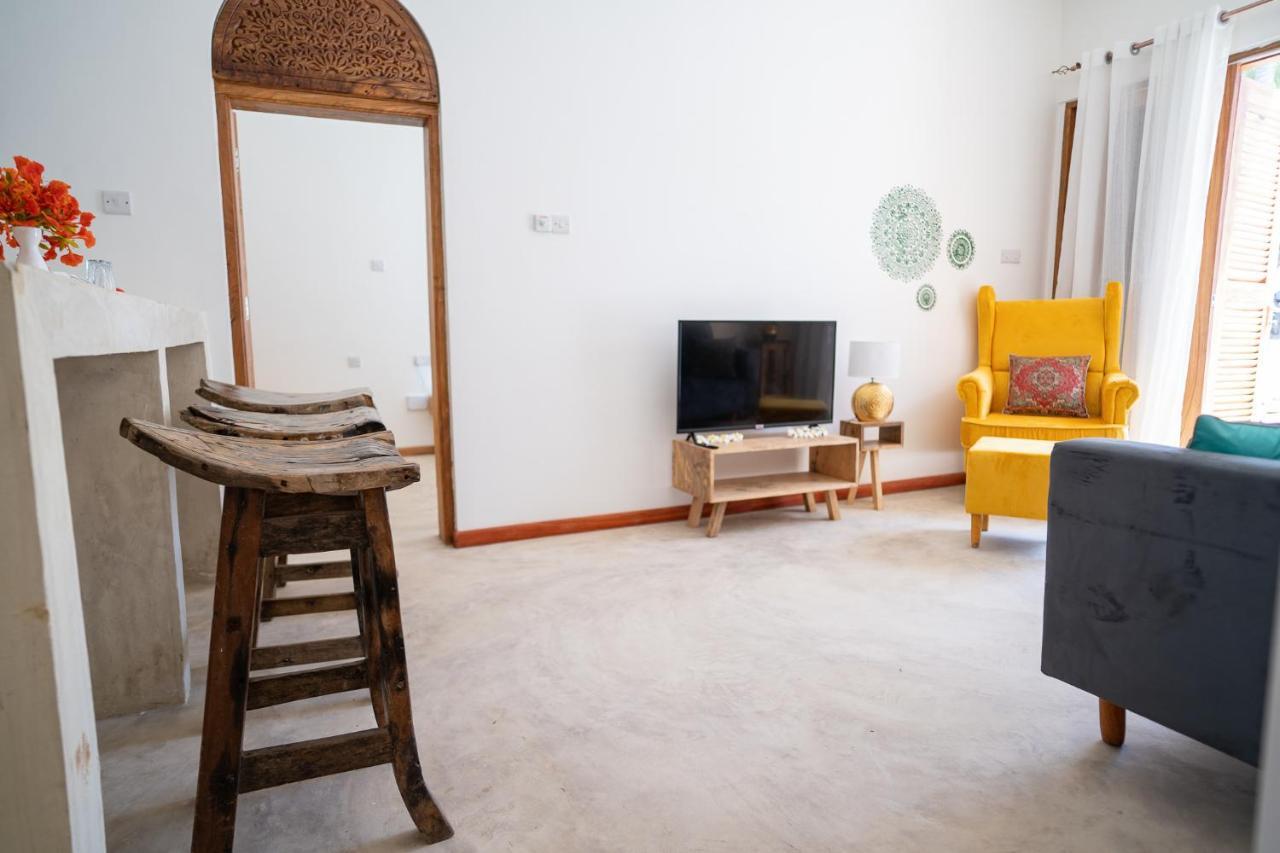 Orient Beach Resort 4*