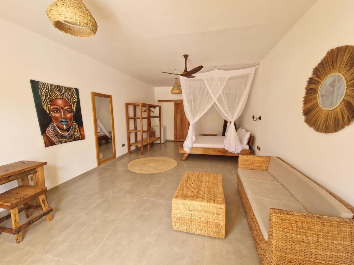 Hotel Sunny Matemwe