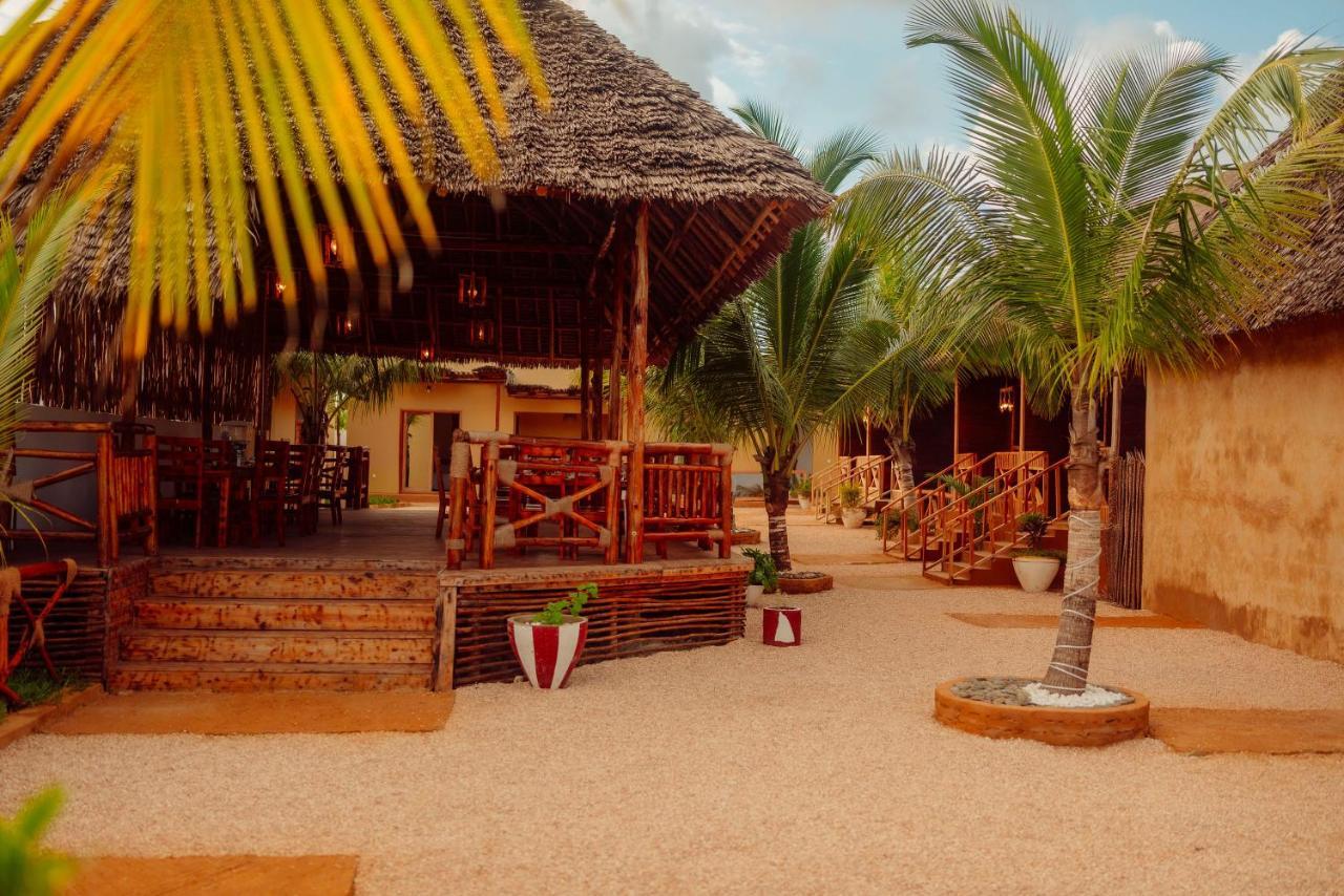 Palm Cultural Village Hotel