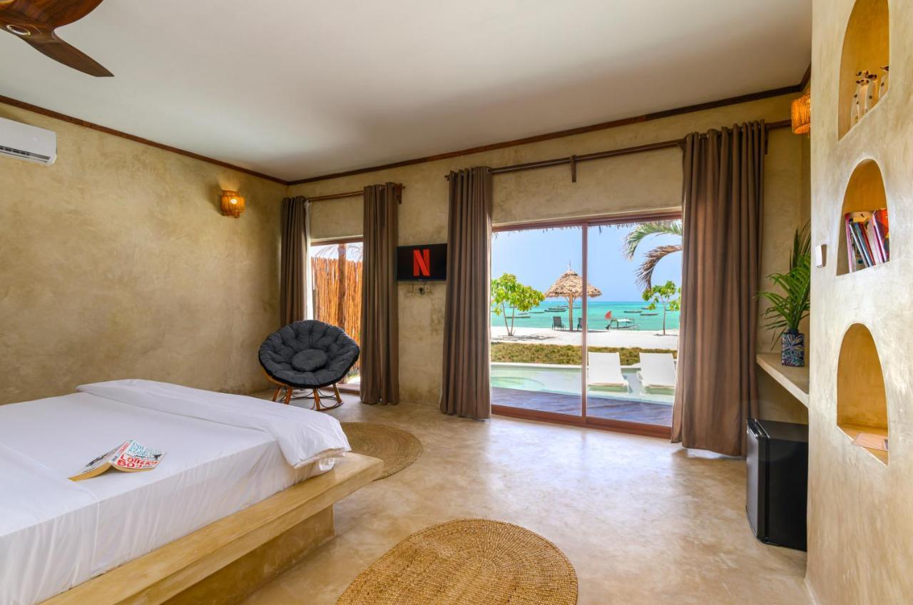 Safaya Luxury Villas Lodge *