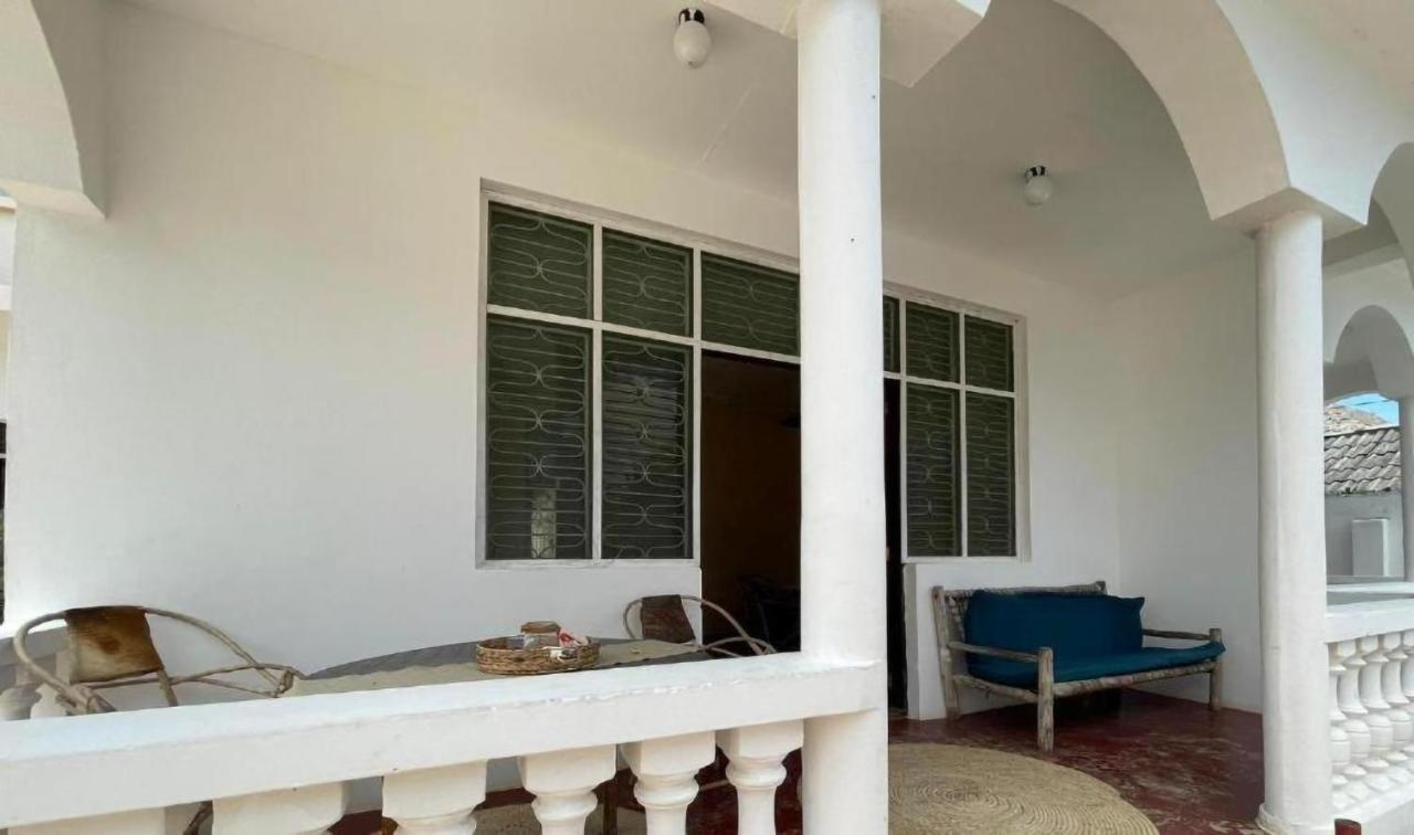 Mauwa House *