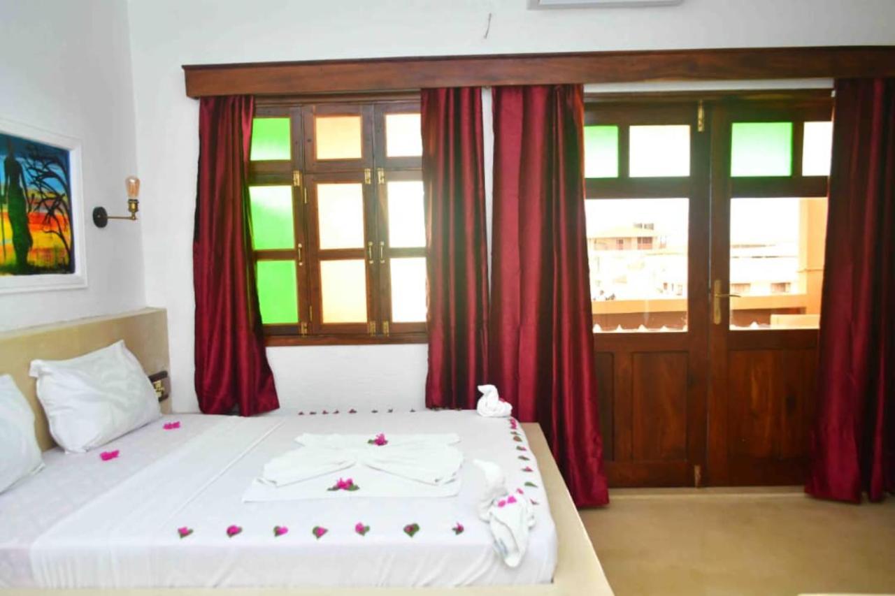 Hotel Kahawa Sunset View