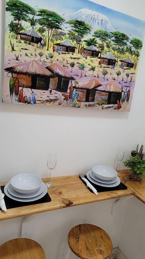 Mlandege Town House