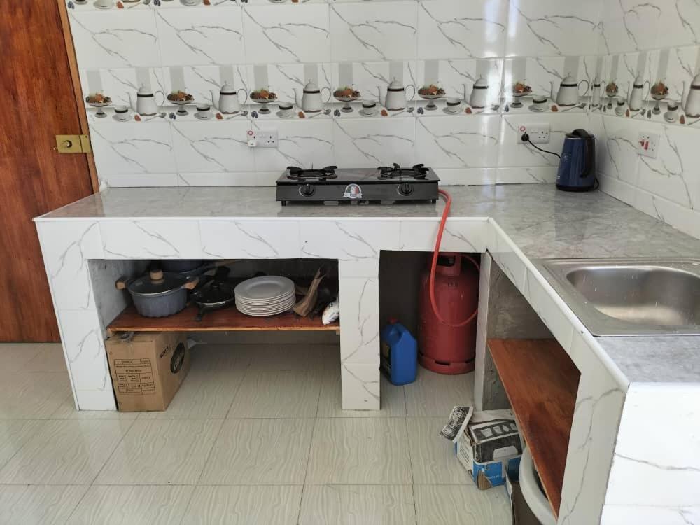 Mambo Leo Hostel Paje