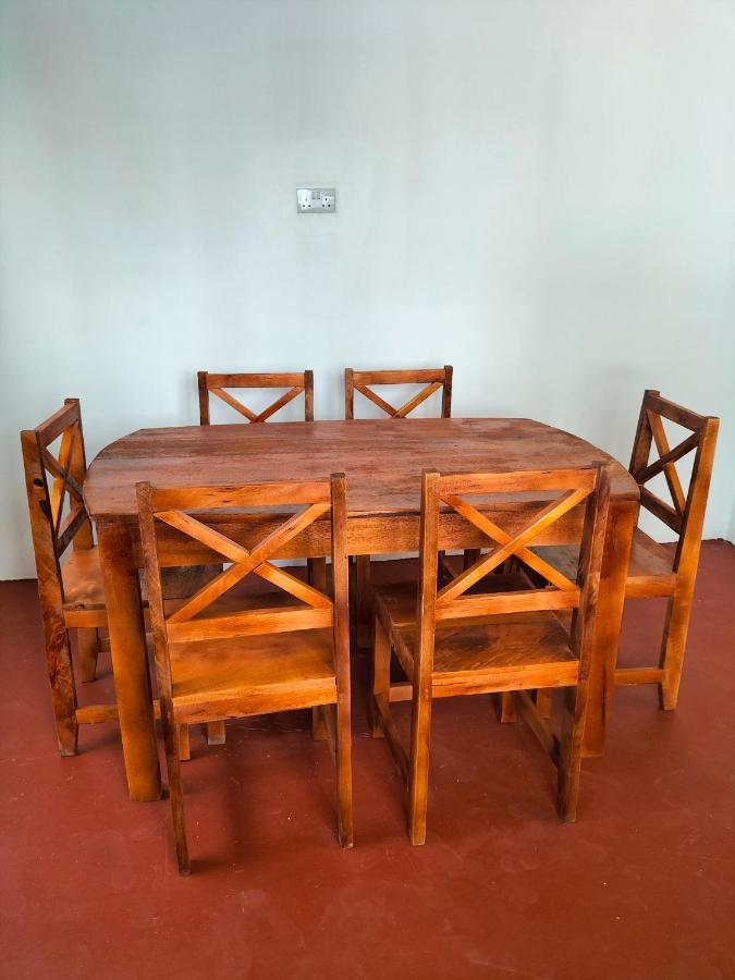 Hostel Mambo Leo Paje