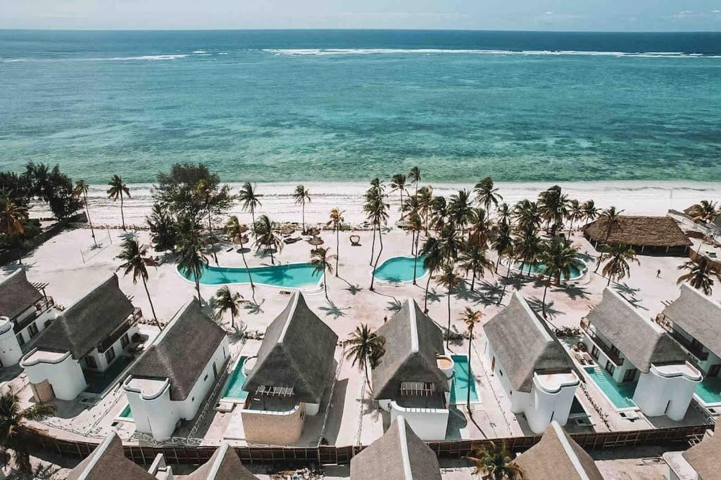 Upendo With Pool, Zanzibar Pingwe