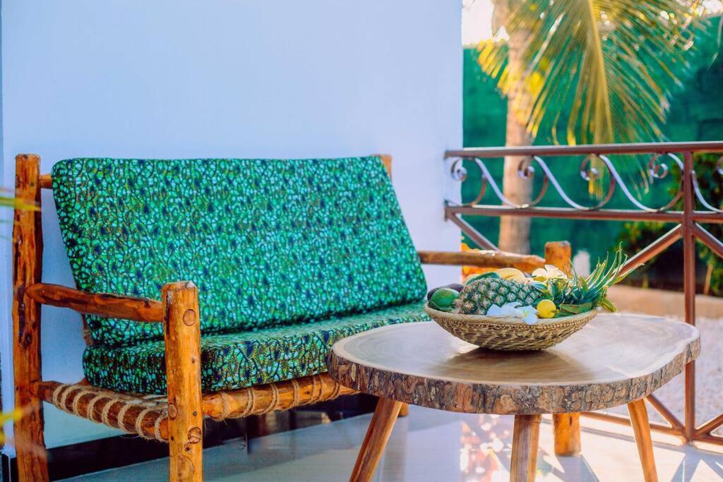 ✰secluded House W/king Bed Near Beach-5 Min Walk✰ Pingwe