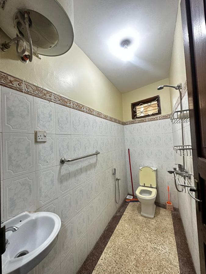 Yahya Apartment *