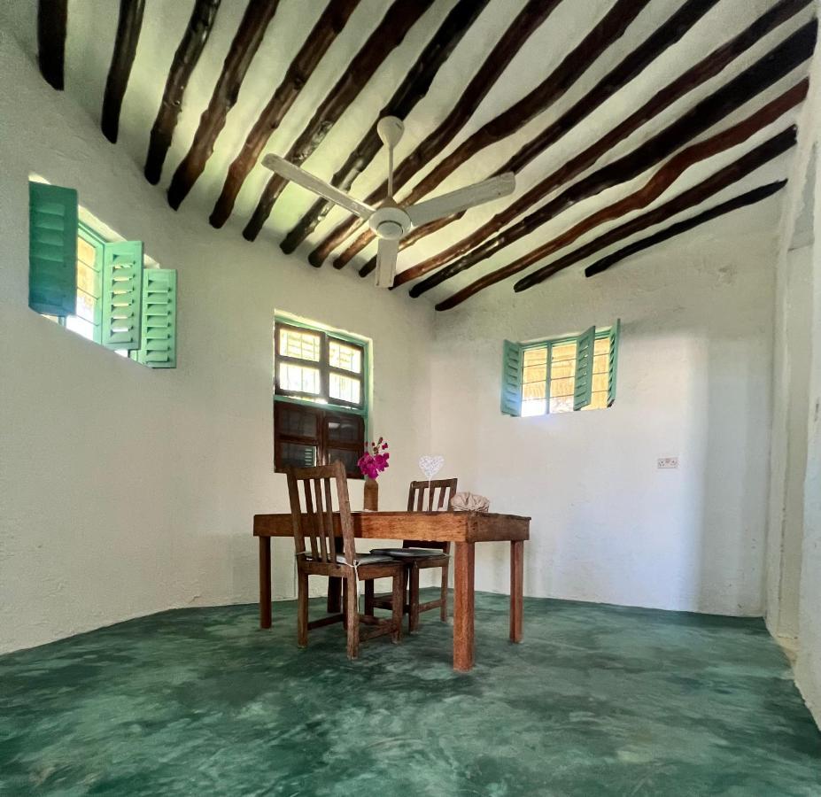 Duara Beach House *