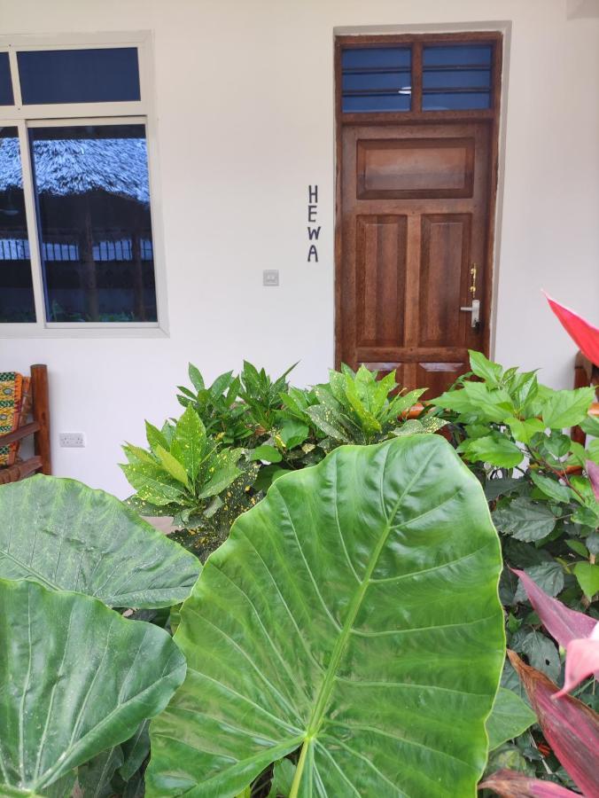 Mana Bed & Breakfast *