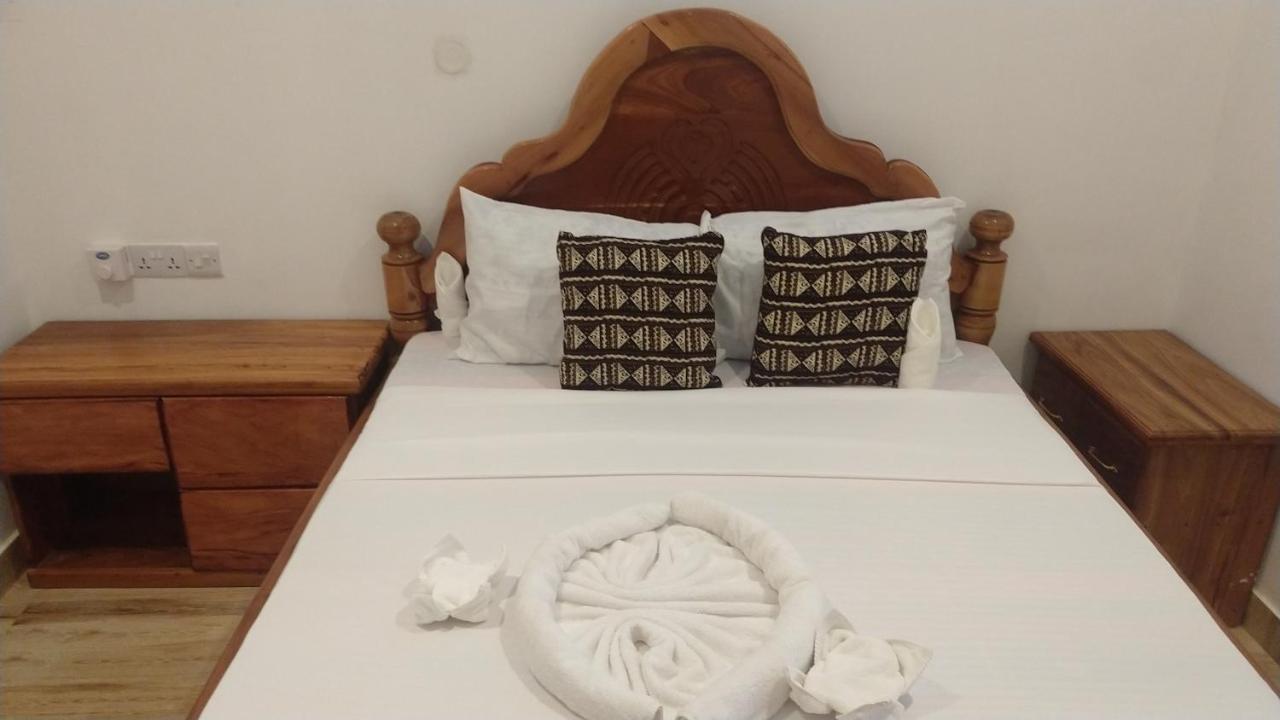 Hotel Heritage *