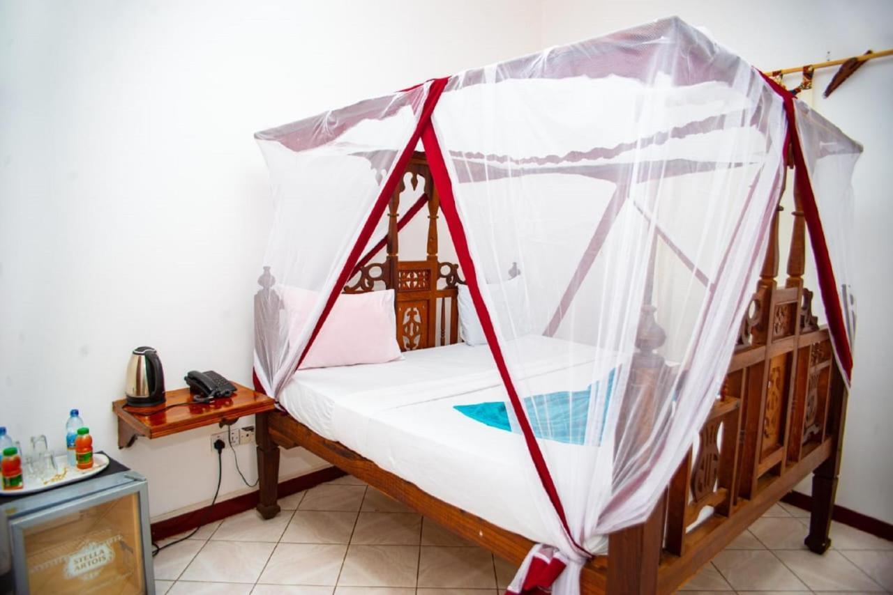 La Neisha Zanzibar