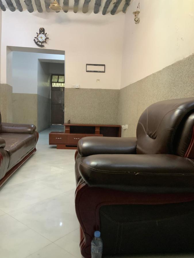 Homestay Zebra House Stonetown Zanzibar