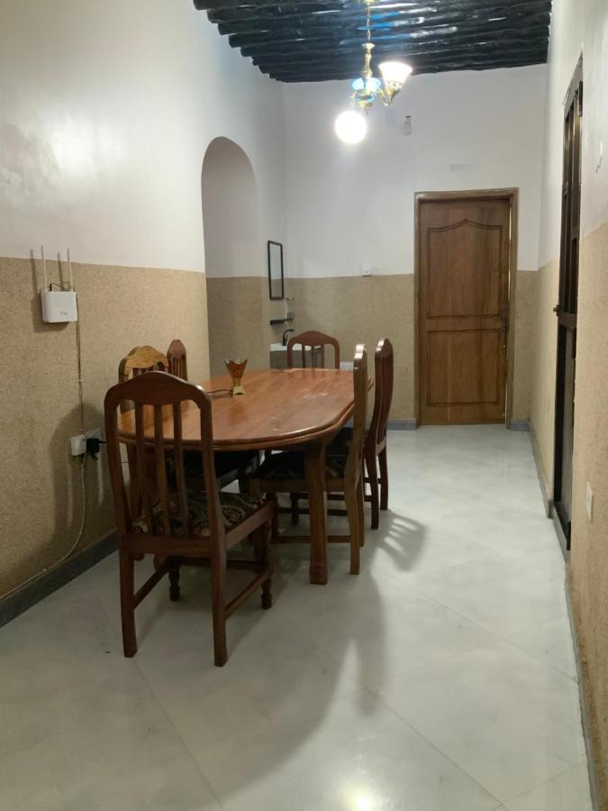 Zebra House Stonetown Homestay