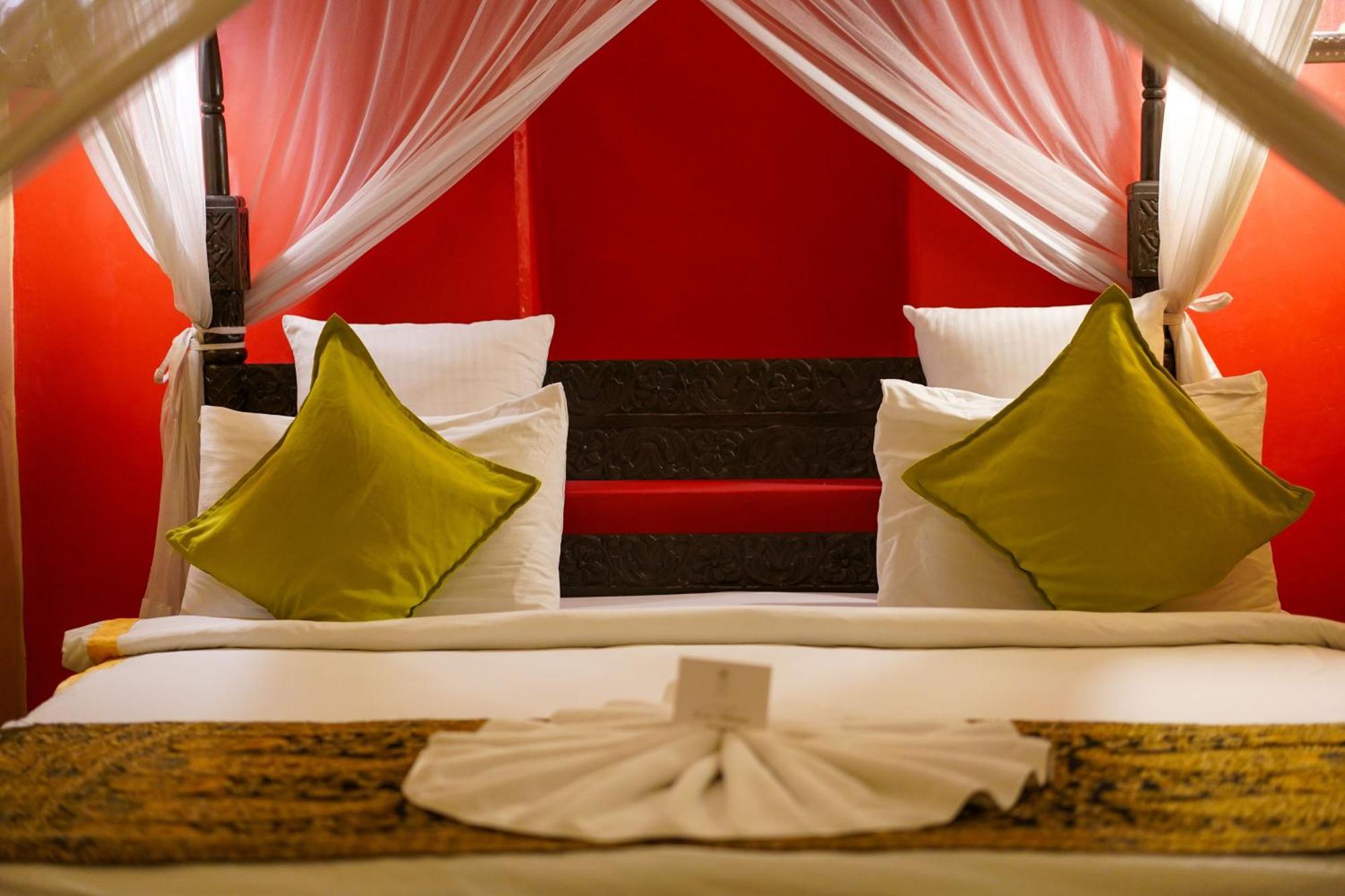 Jafferji House 4*