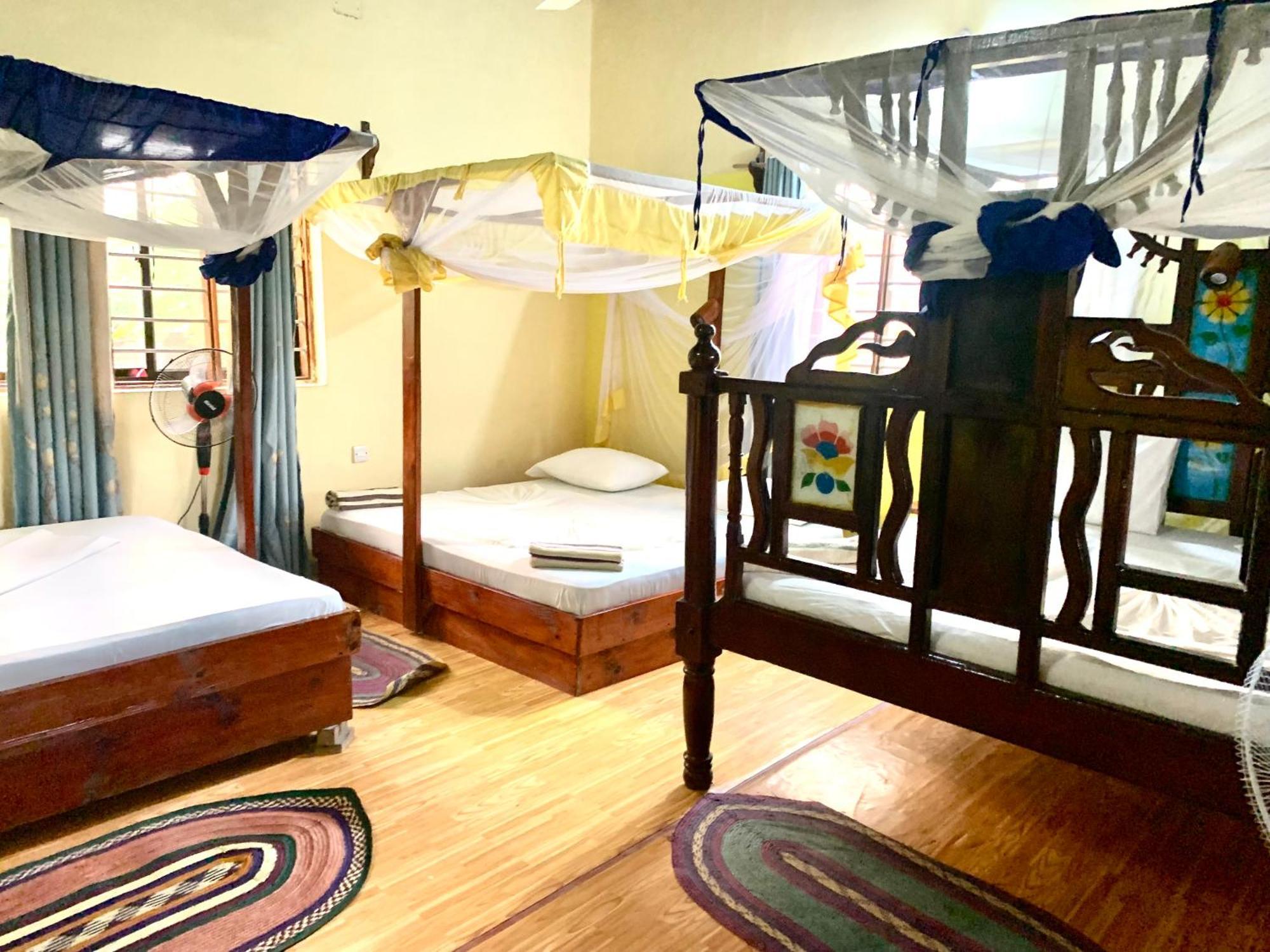 Mustapha' S Place Hotel Bwejuu