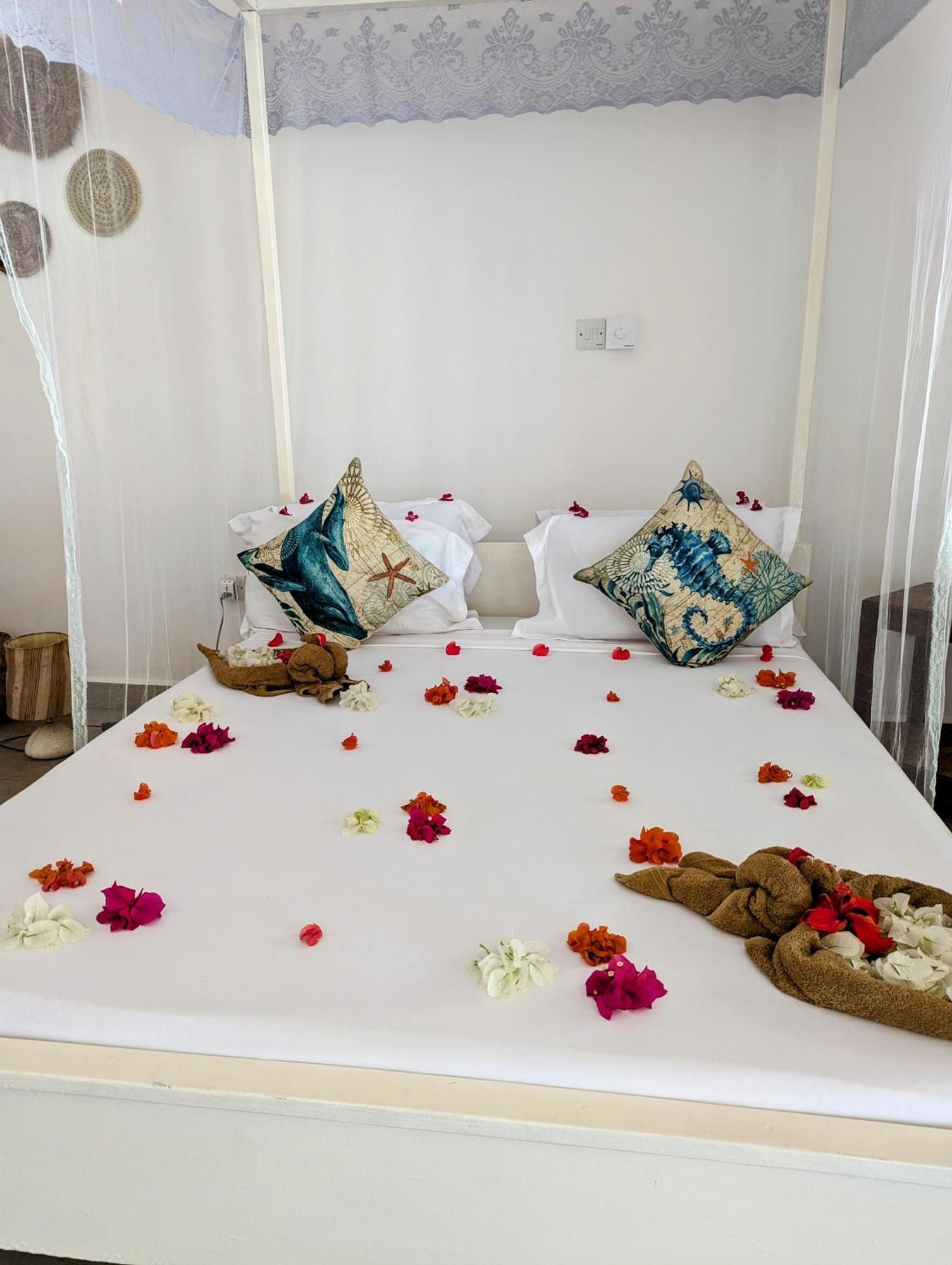 Bahati Hotel