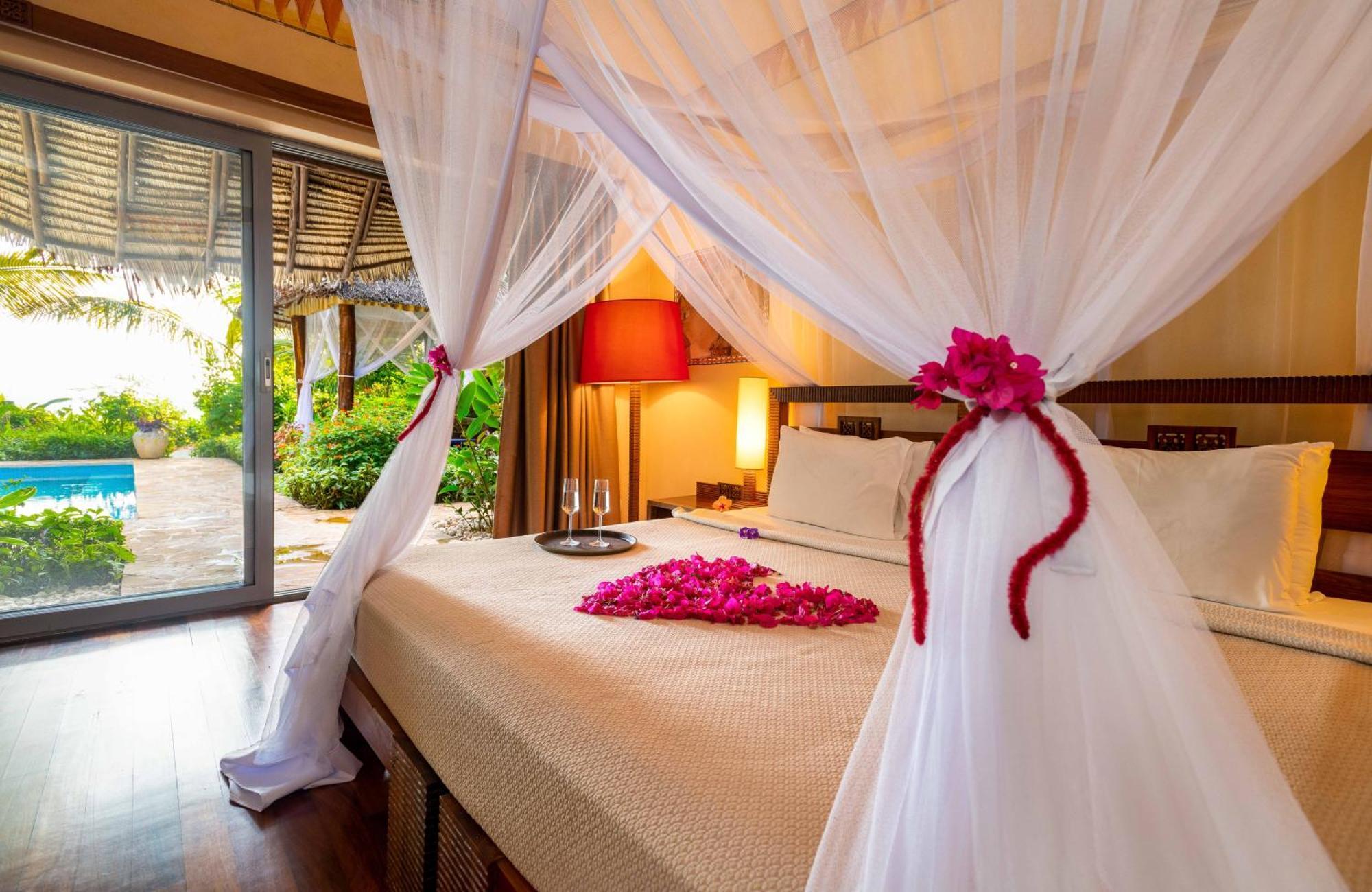 Zanzi Private Paradise Resort 5*