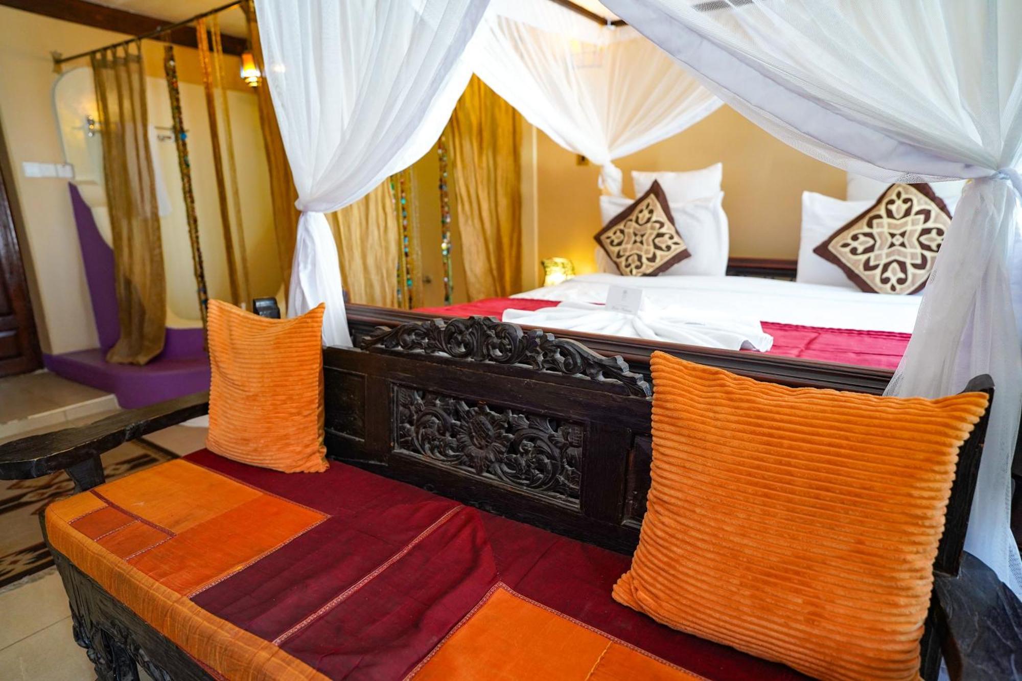 Jafferji House Hotel