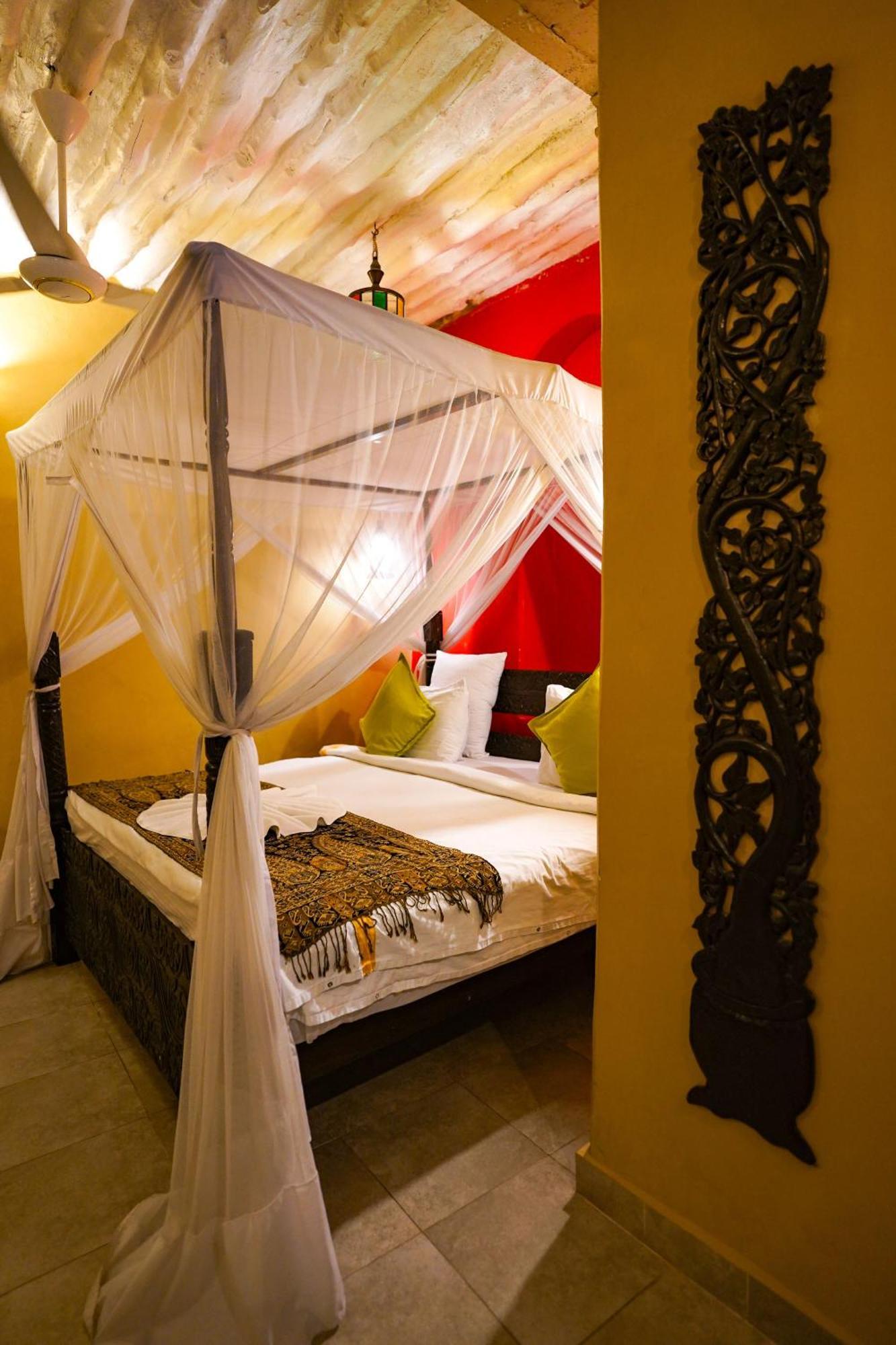 Jafferji House Hotel