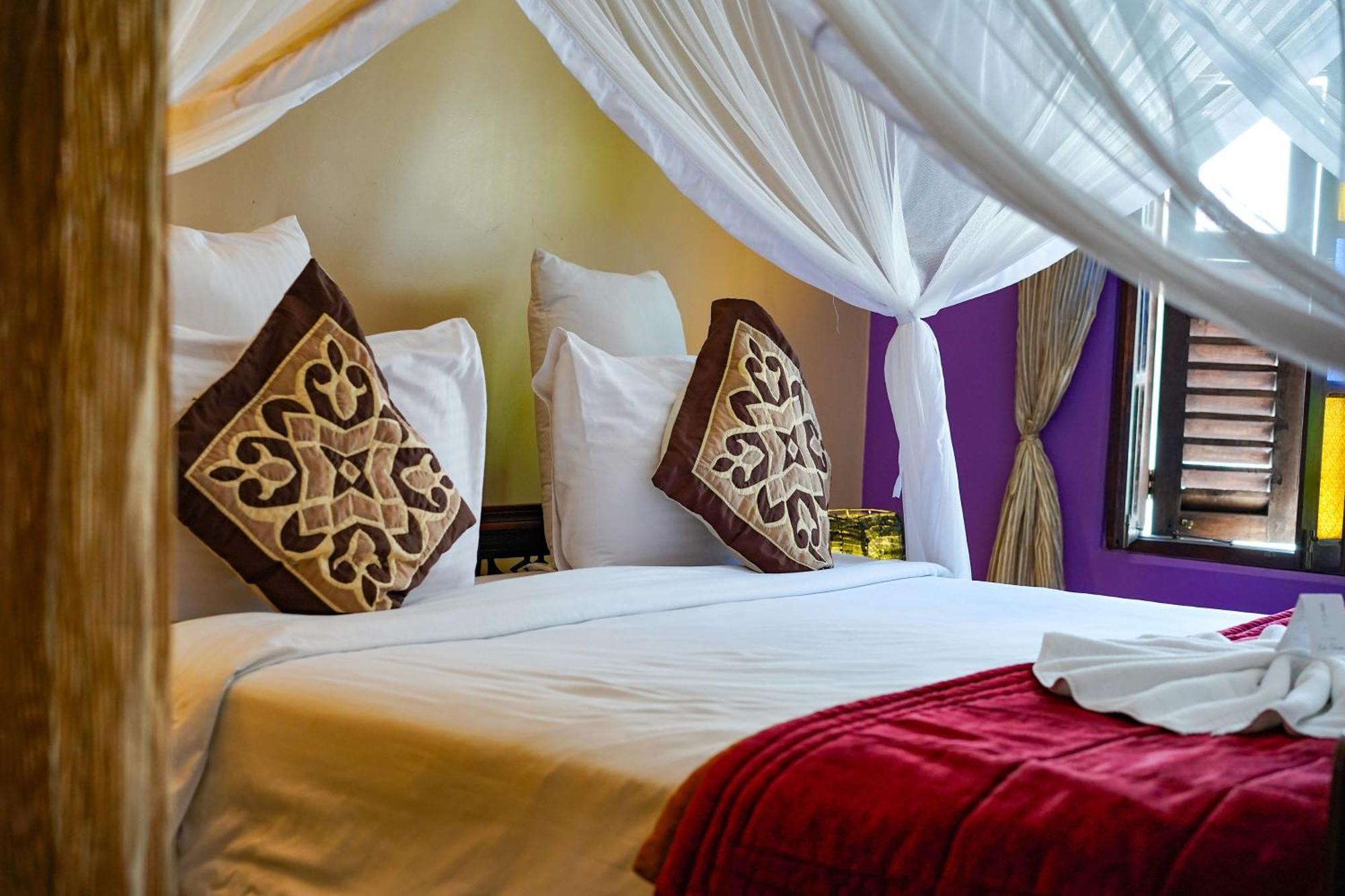 Jafferji House 4*
