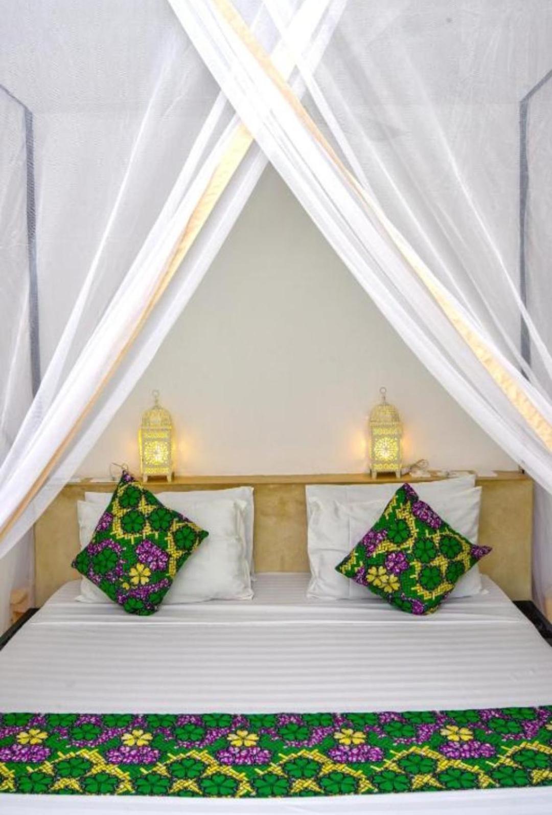 Daima Hotel