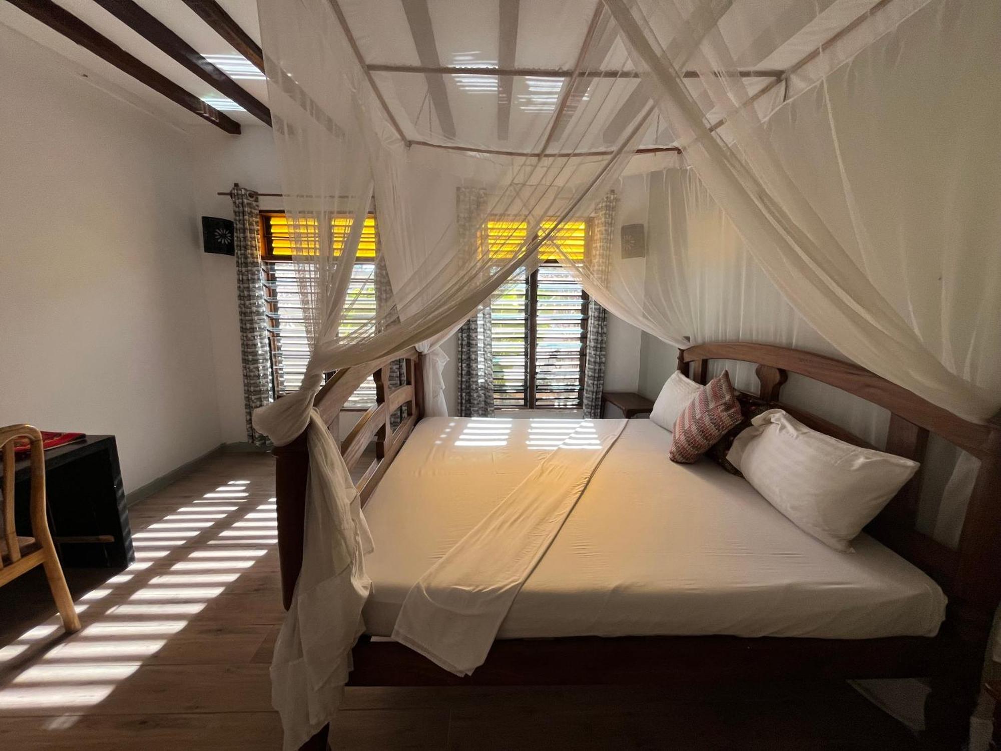Guest house Malcom 3*