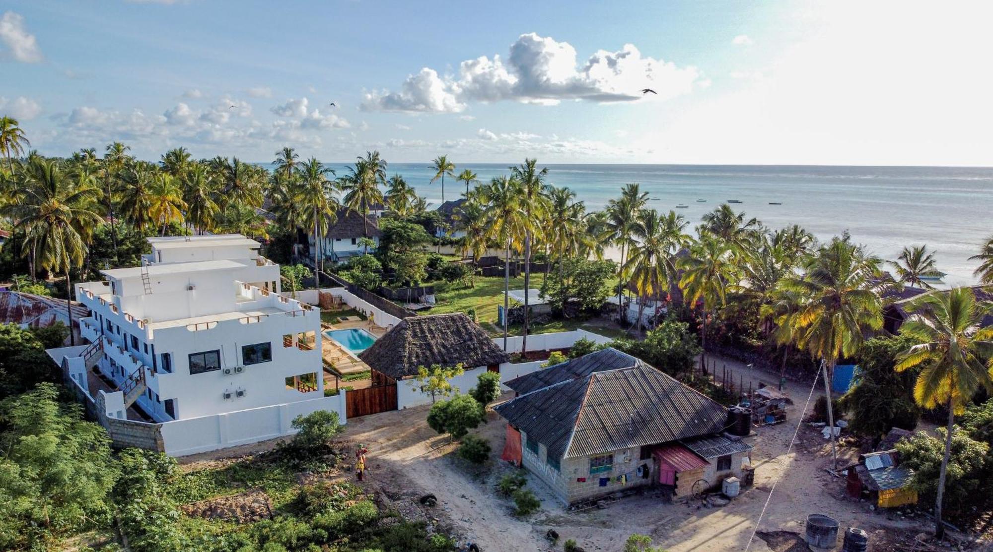Pingwe Beach Apartments * Pingwe