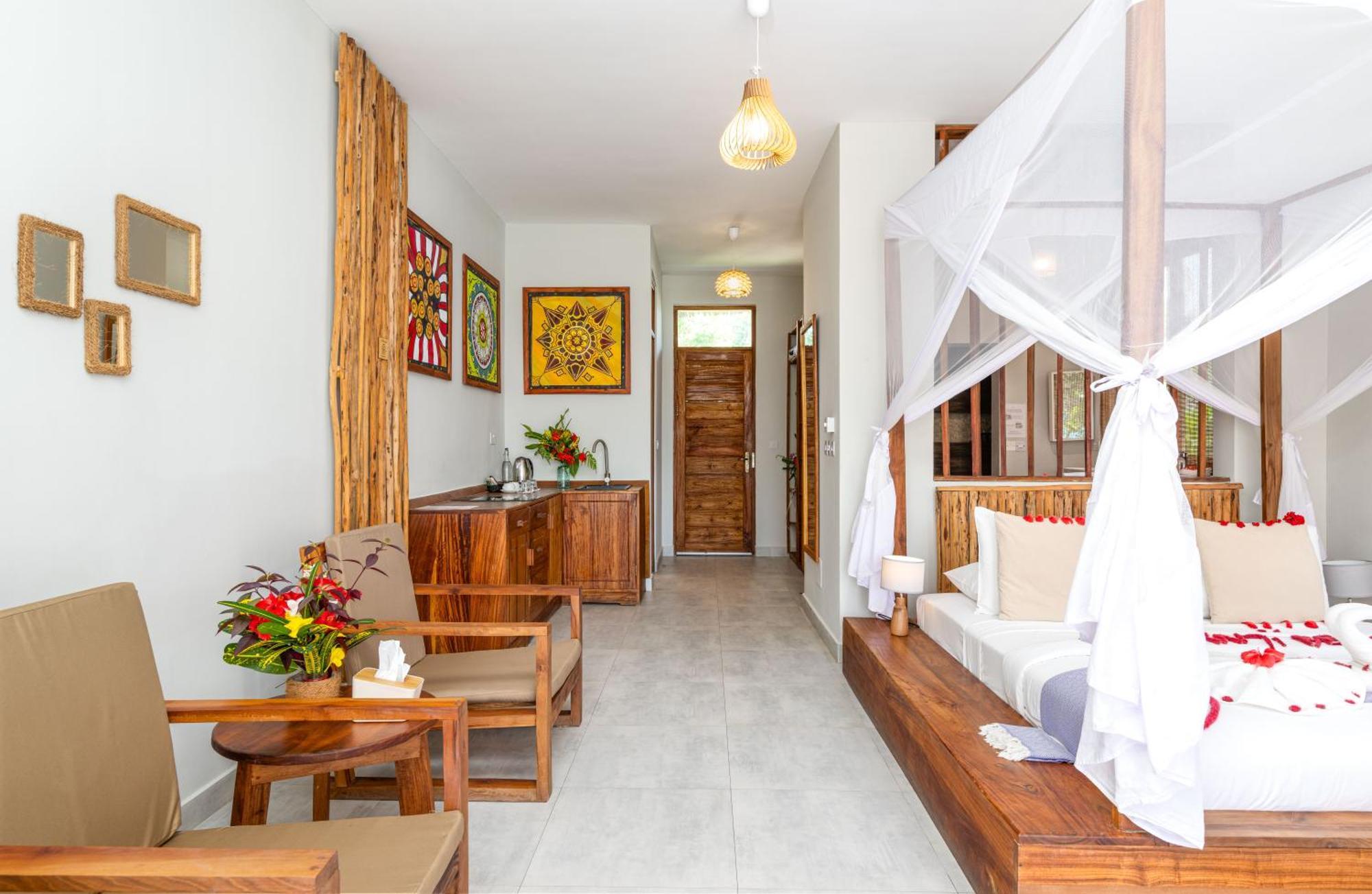 Zanzibella & 5* Kiwengwa (Zanzibar)