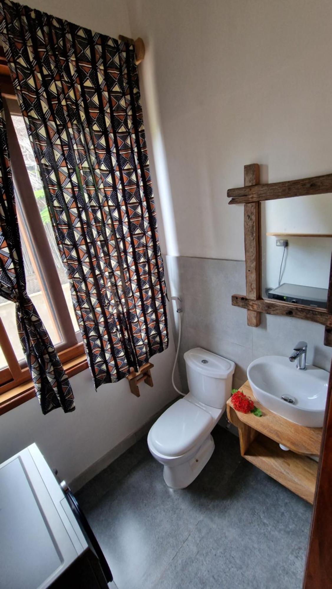 Bantu Apartment