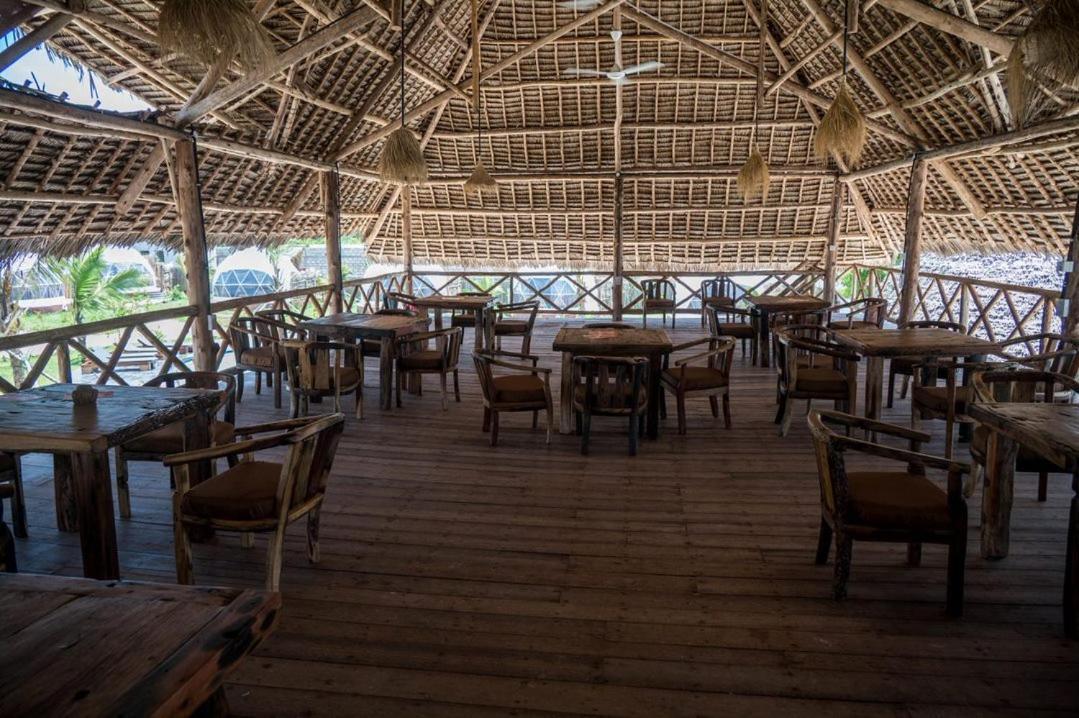 Paradise Hotel