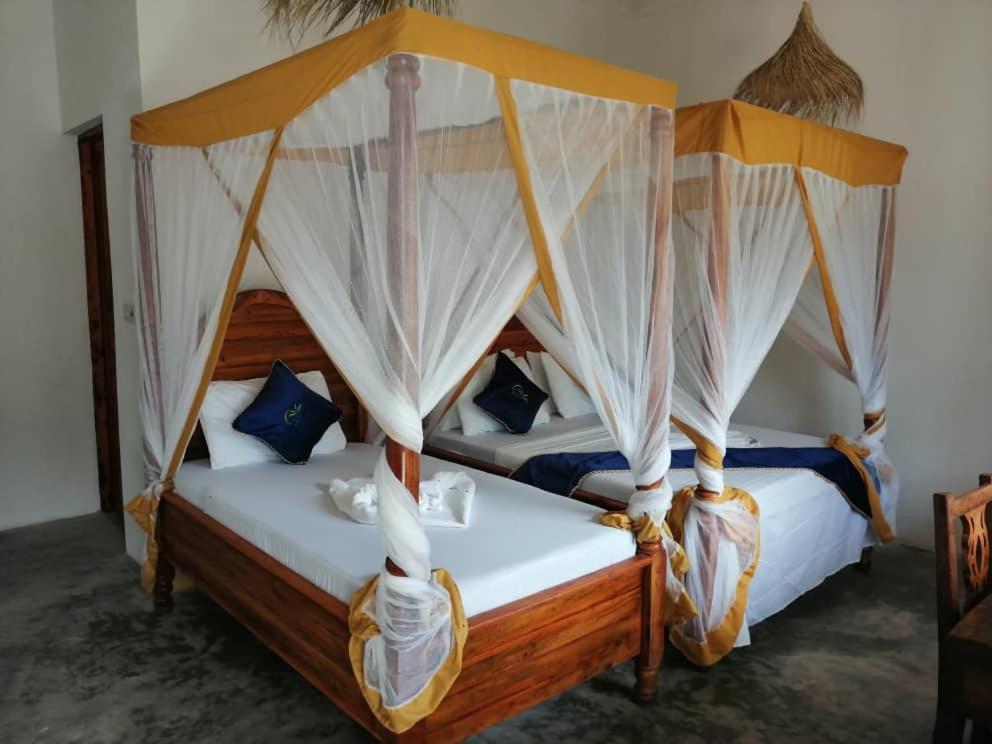 Hotel Zangreen 2*