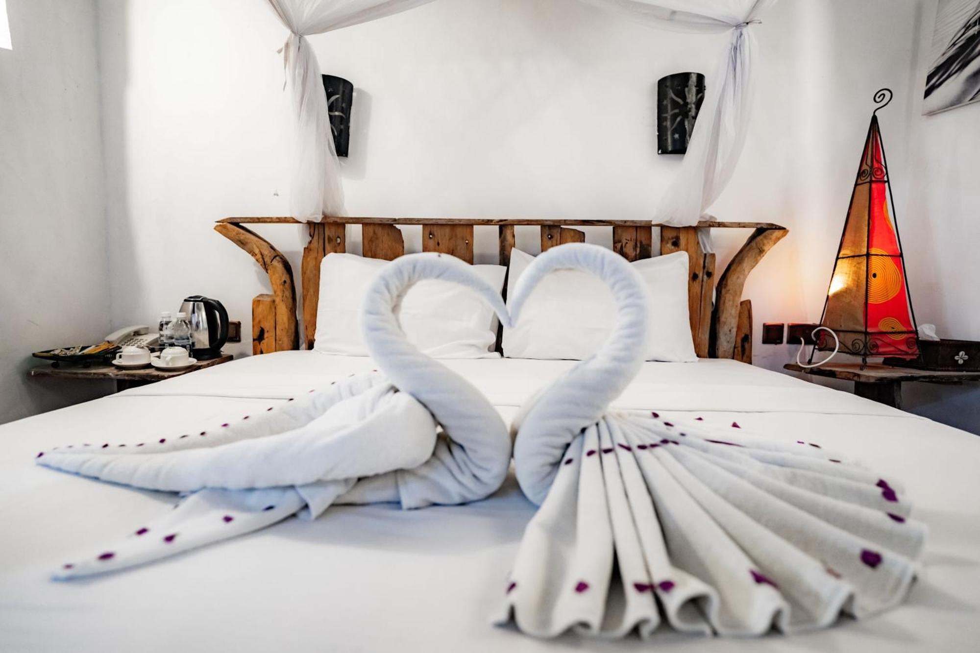 Hotel Zanzi House 3*