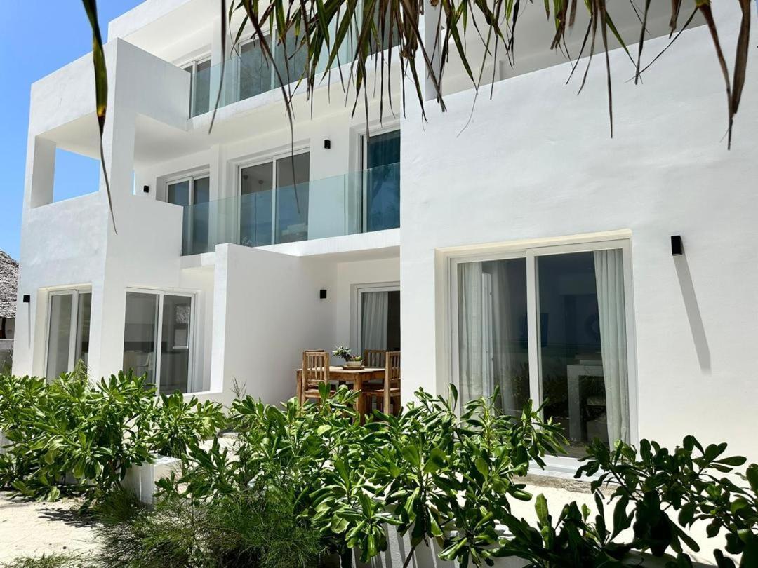 Beachfront White Pearl Zanzibarhouses Appartement Gulioni