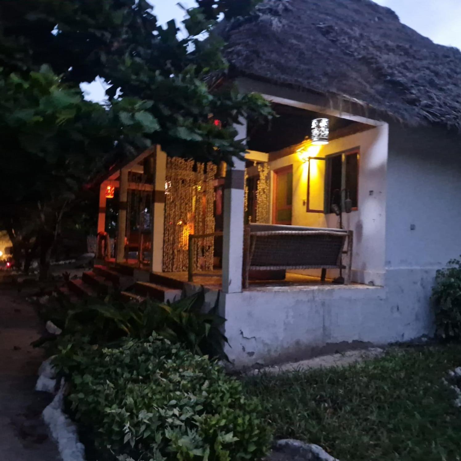 Garden Village Bwejuu