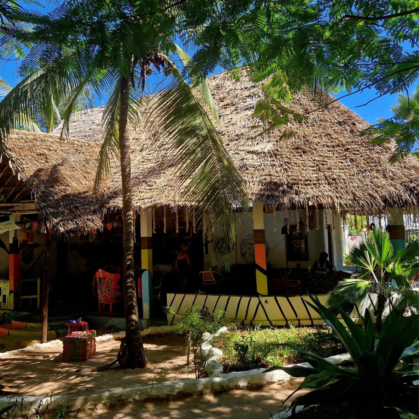 Garden Village Apartment Bwejuu