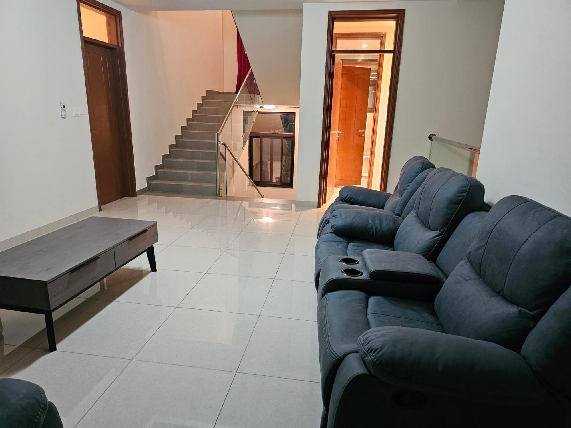 Luxury On Sea View Villa *