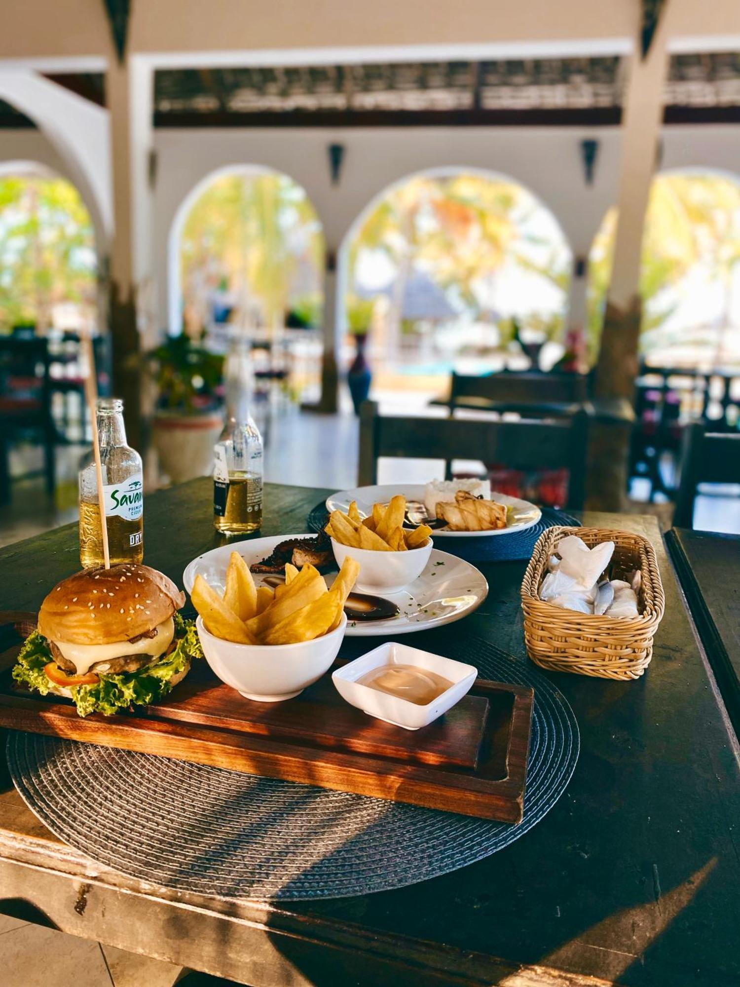 Mambo Ocean 4* Pwani Mchangani