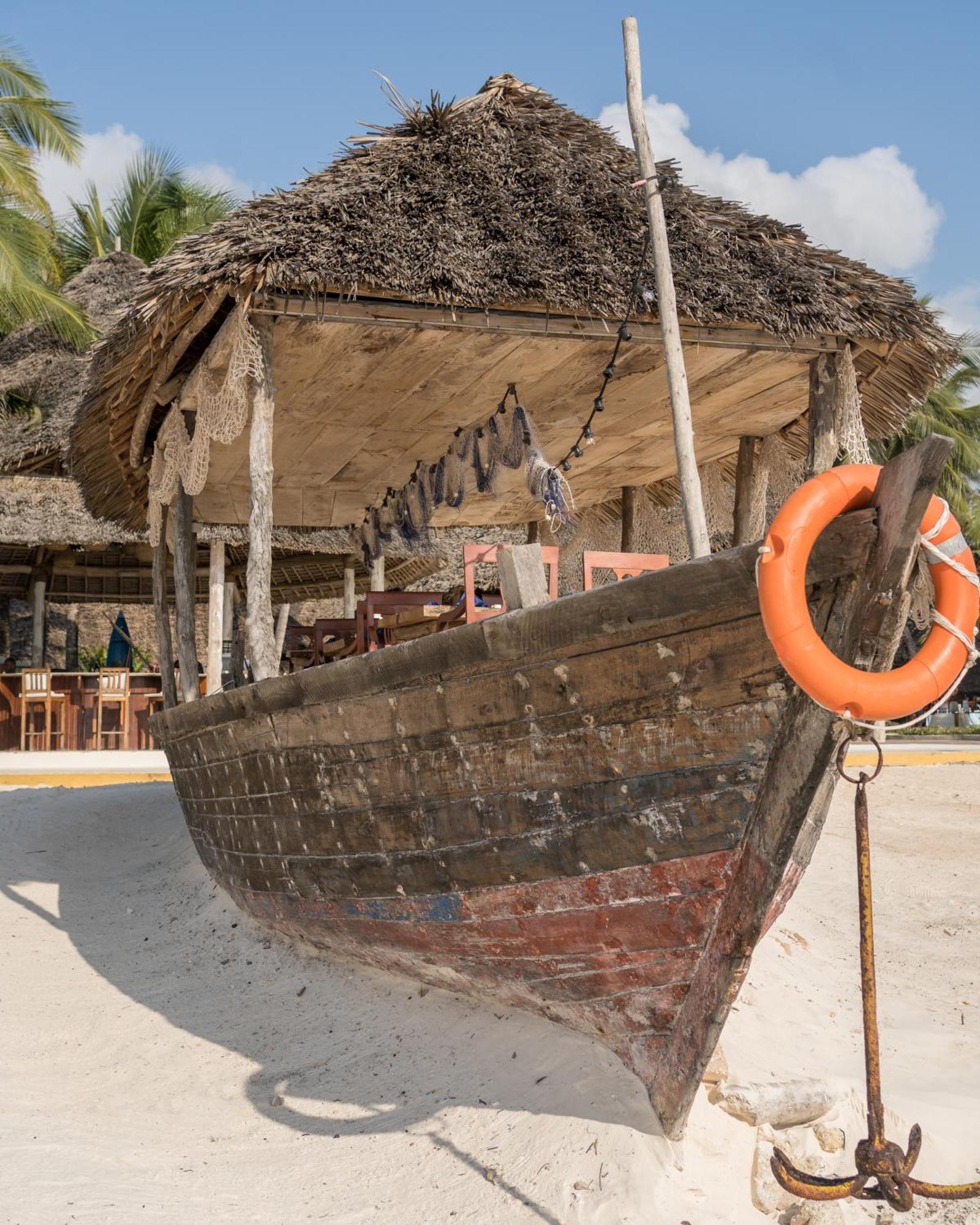 Kiwengwa Kiwengwa (Zanzibar)